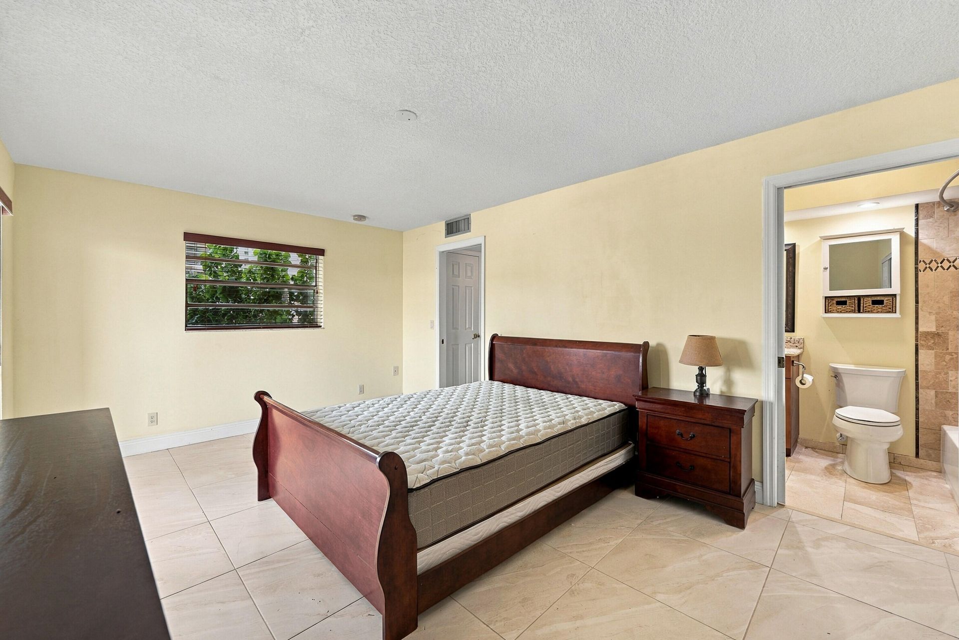 447 Burgundy J, Unit J, Delray Beach, FL 33484 Photo