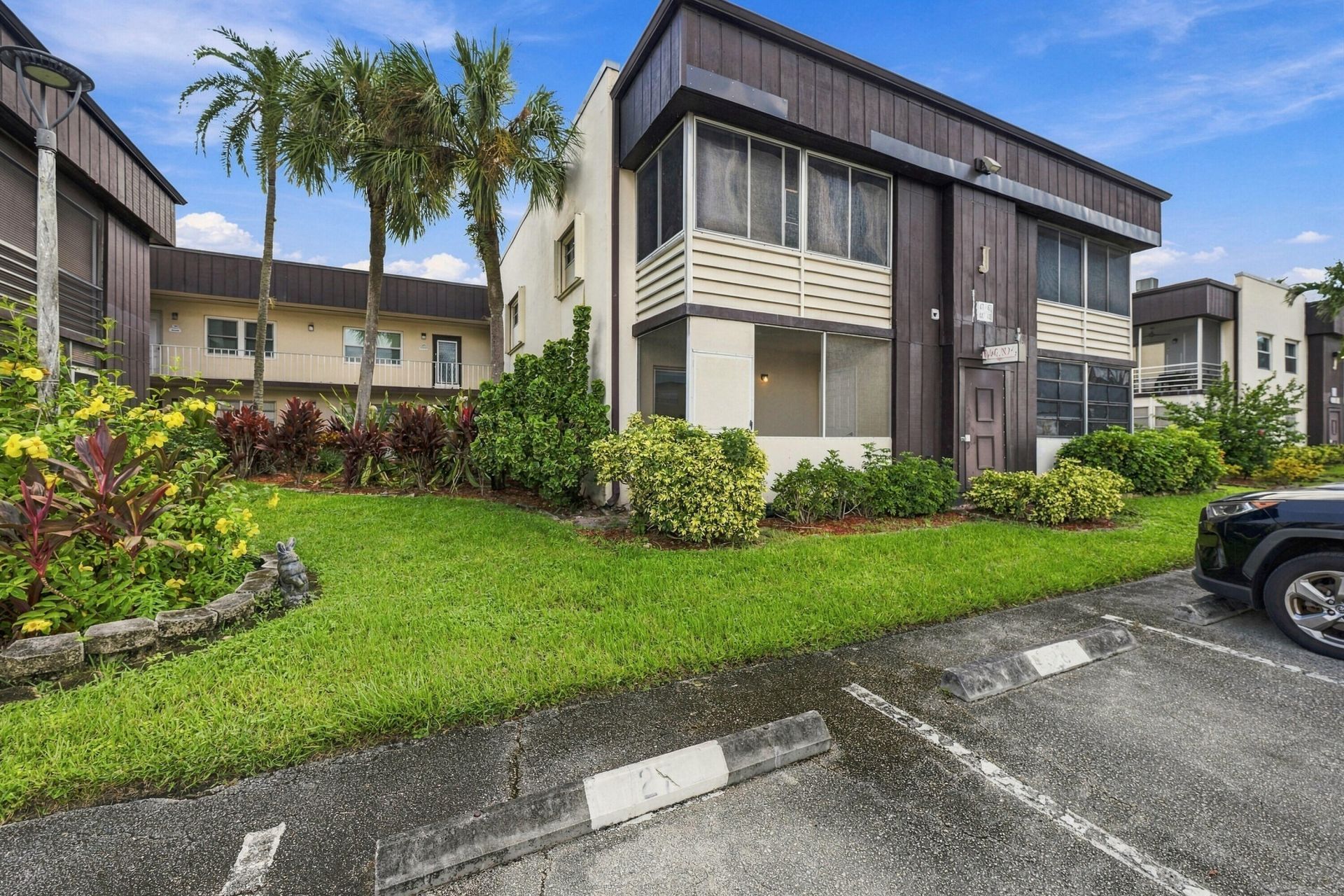 447 Burgundy J, Unit J, Delray Beach, FL 33484 Photo