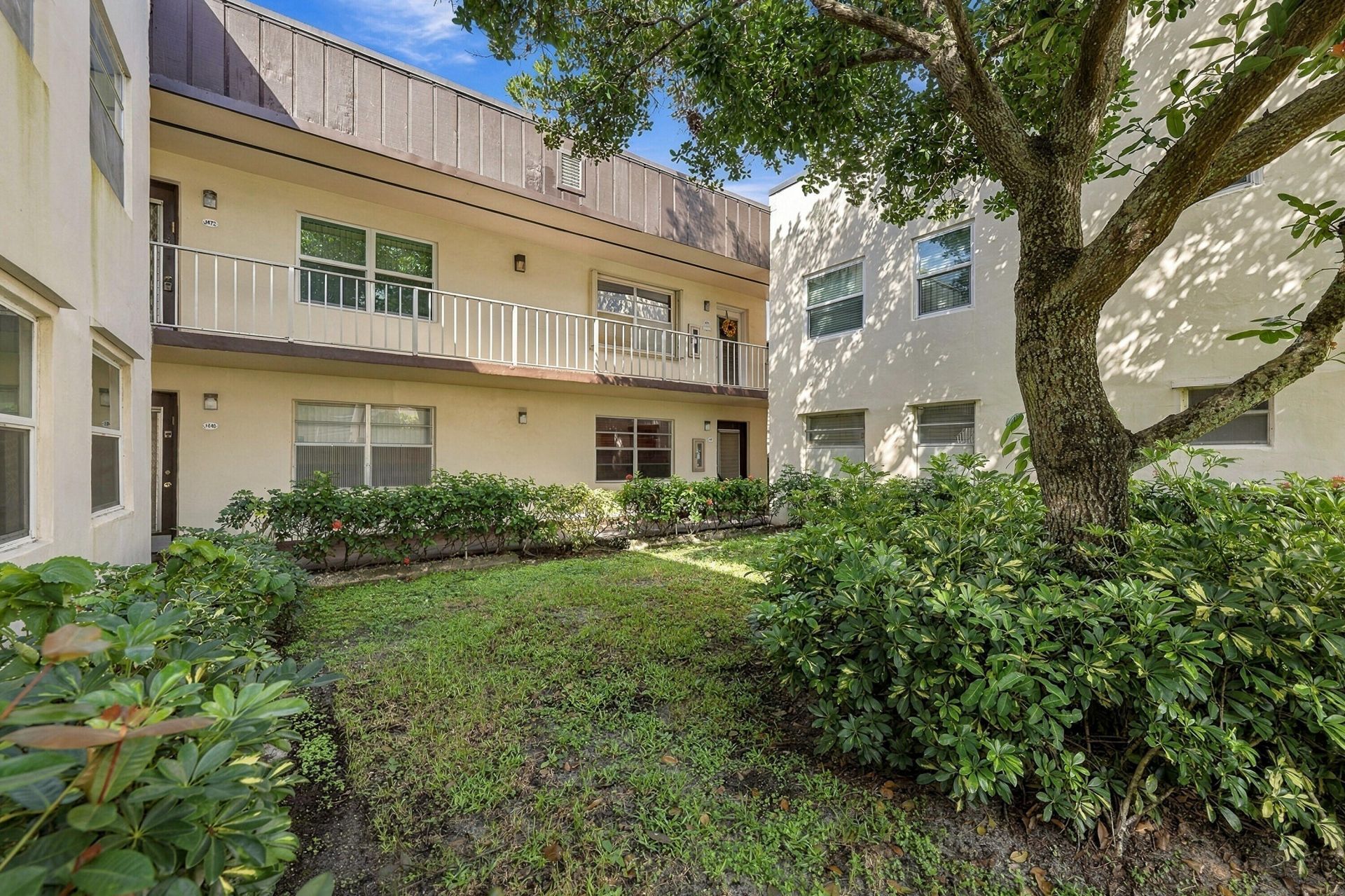 447 Burgundy J, Unit J, Delray Beach, FL 33484 Photo