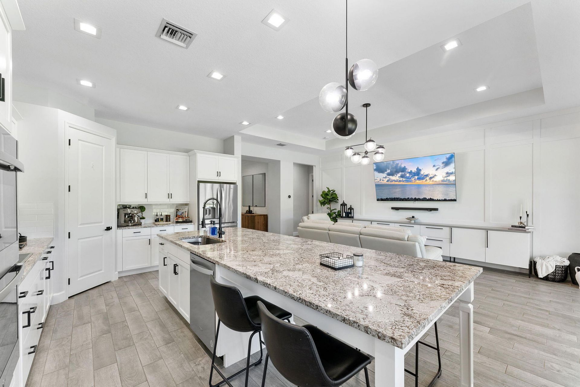 15606 Goldfinch Circle, Westlake, FL 33470 Photo