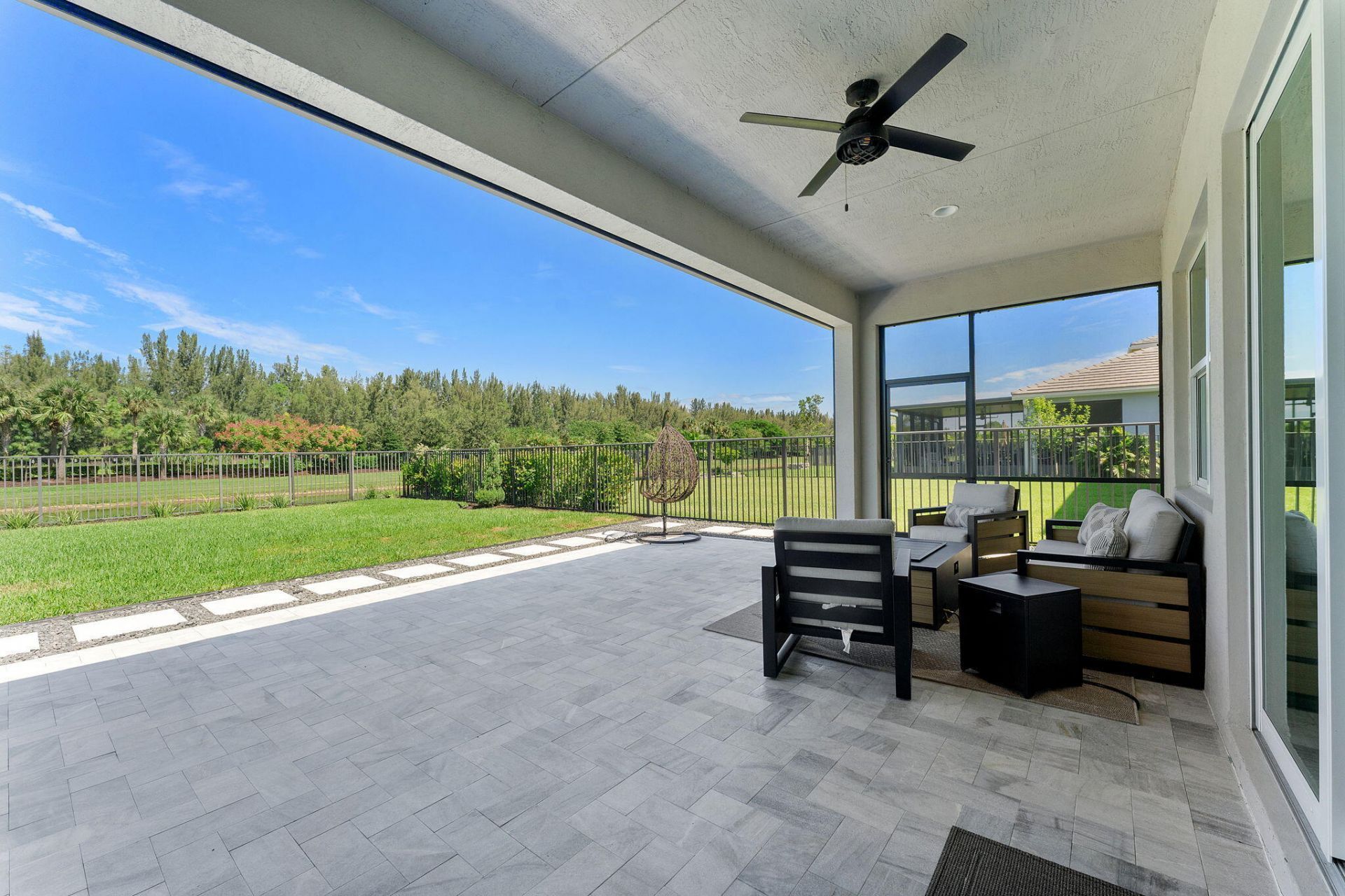 15606 Goldfinch Circle, Westlake, FL 33470 Photo