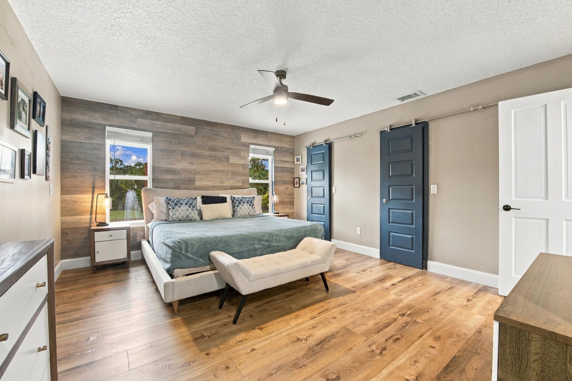 15107 97th Road N, The Acreage, FL 33412 Photo