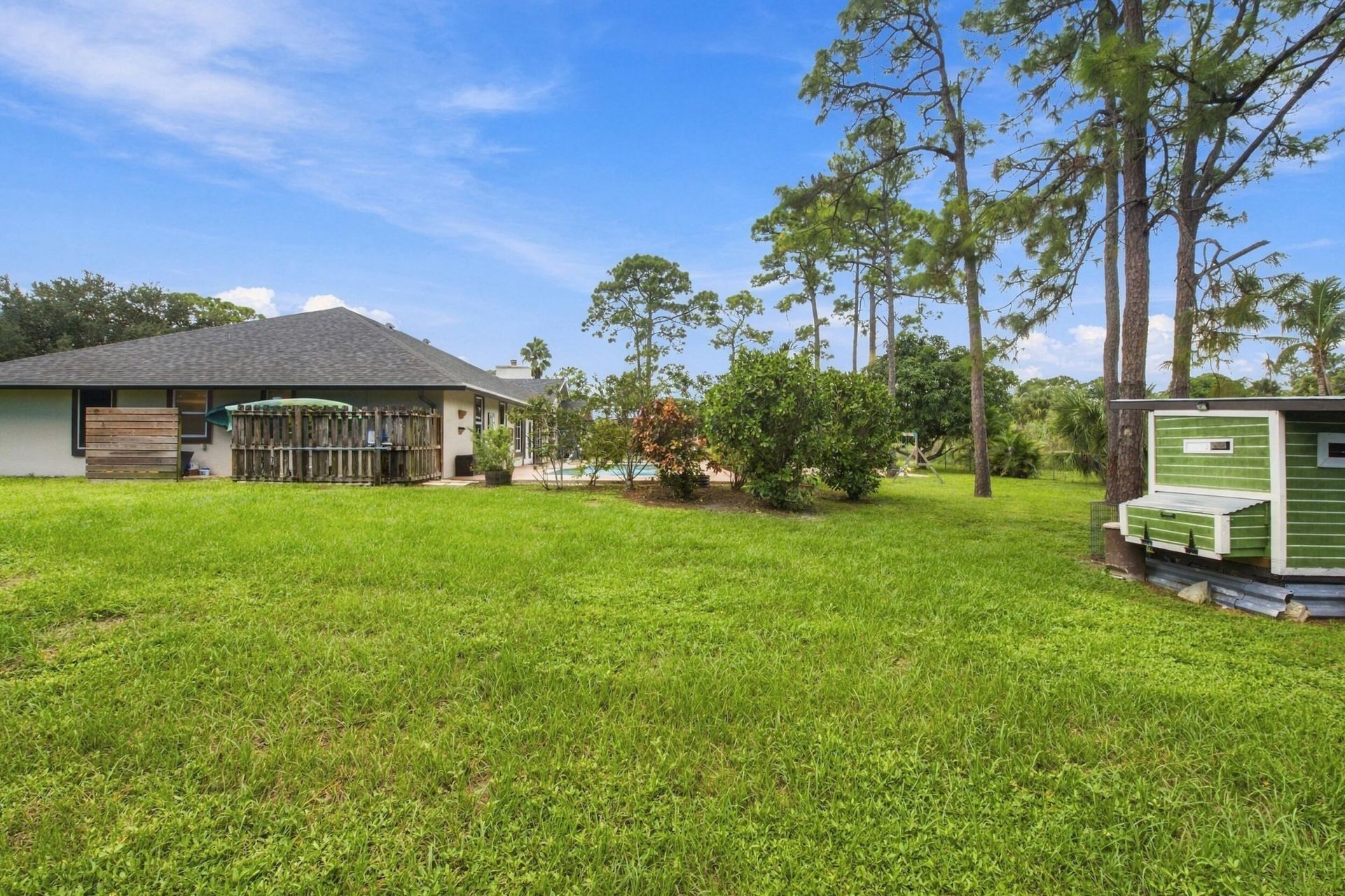 15107 97th Road N, The Acreage, FL 33412 Photo