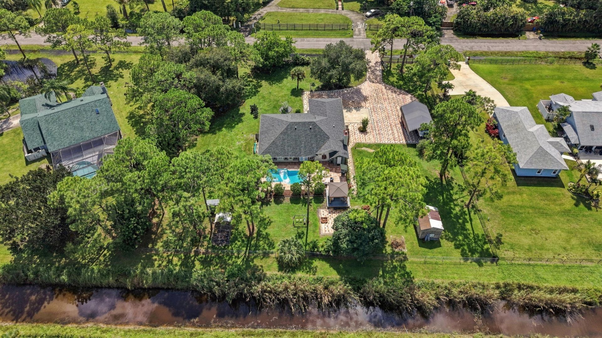 15107 97th Road N, The Acreage, FL 33412 Photo