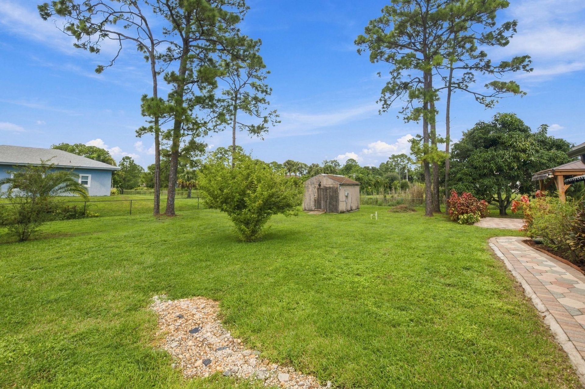 15107 97th Road N, The Acreage, FL 33412 Photo
