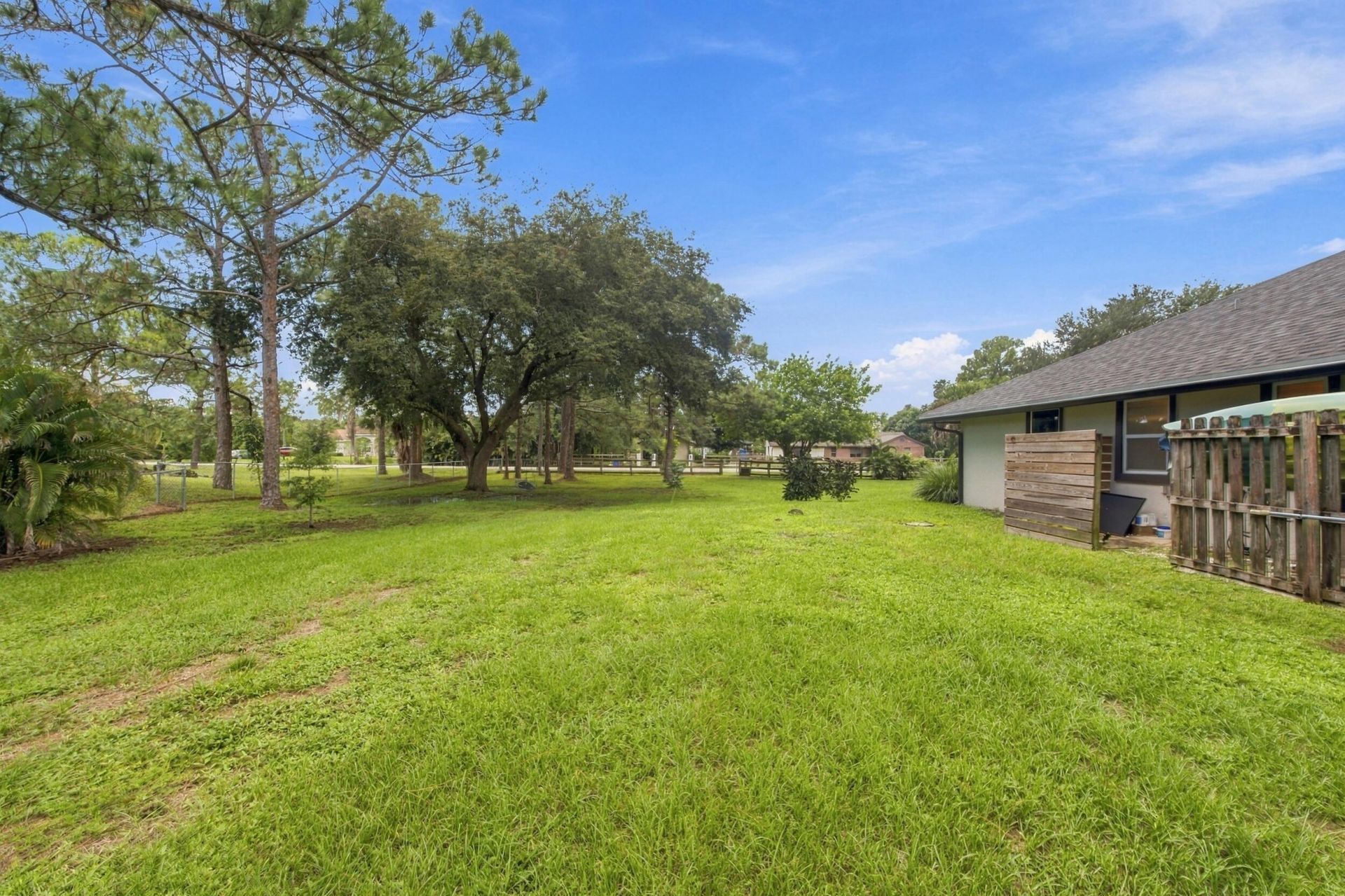15107 97th Road N, The Acreage, FL 33412 Photo