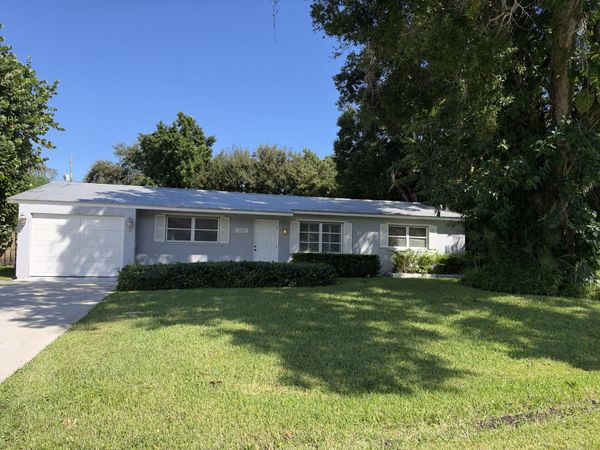 2359 Holly Lane, Palm Beach Gardens, FL 33410