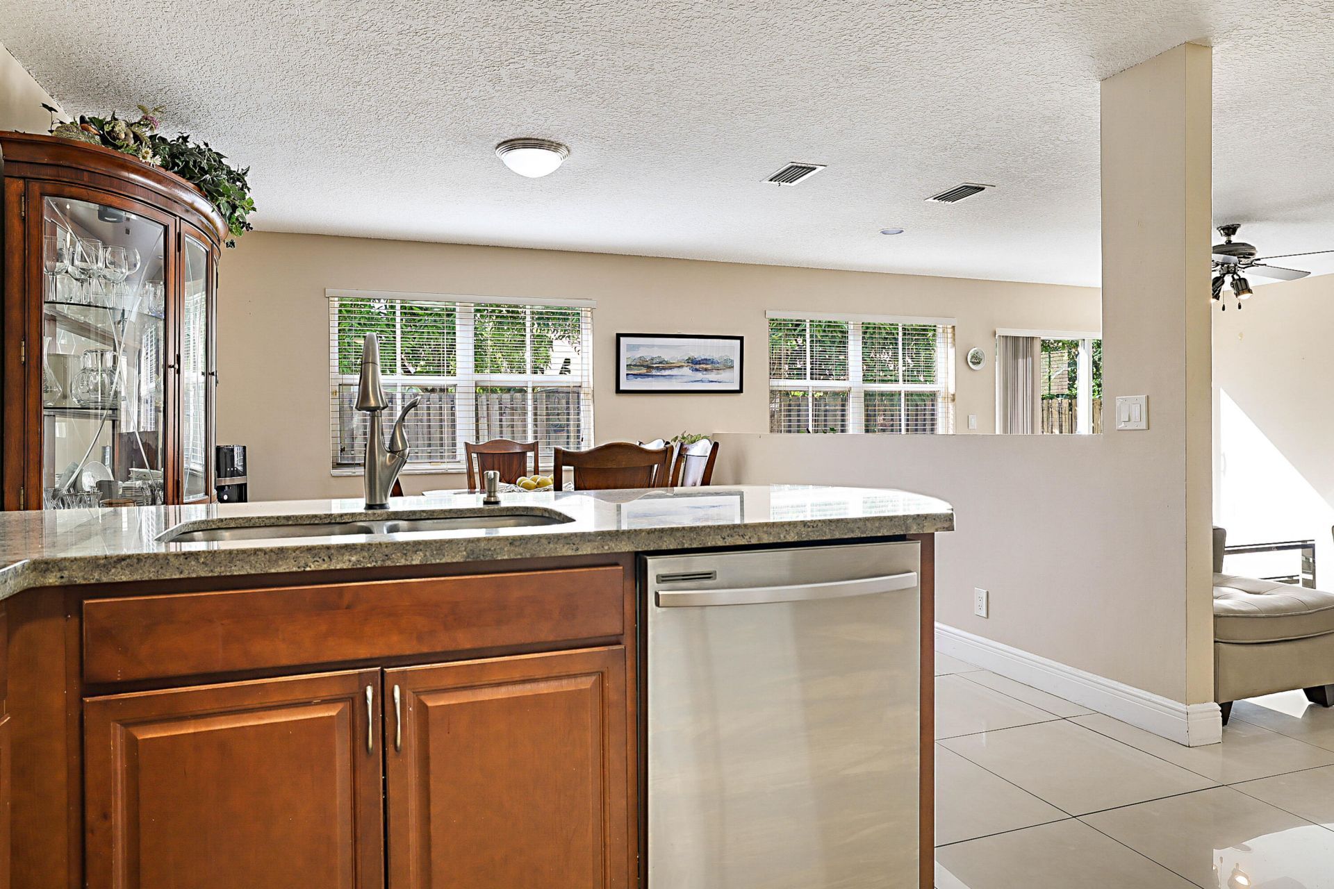 6666 Saltaire Terrace, Margate, FL 33063 Photo