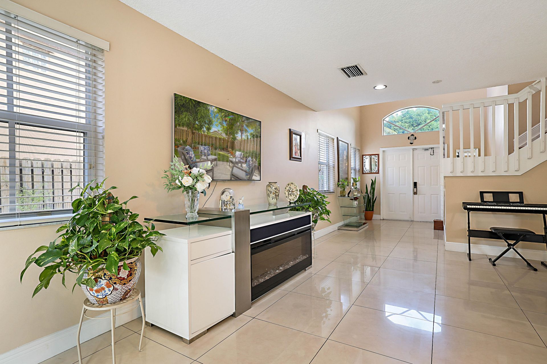 6666 Saltaire Terrace, Margate, FL 33063 Photo