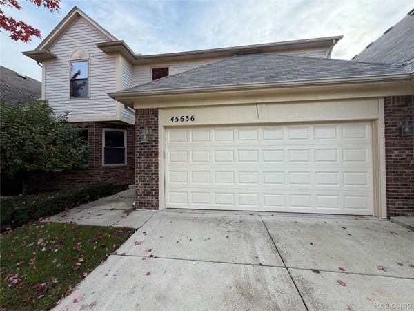 45636 Limerick Drive , Macomb Township, Mi 48044