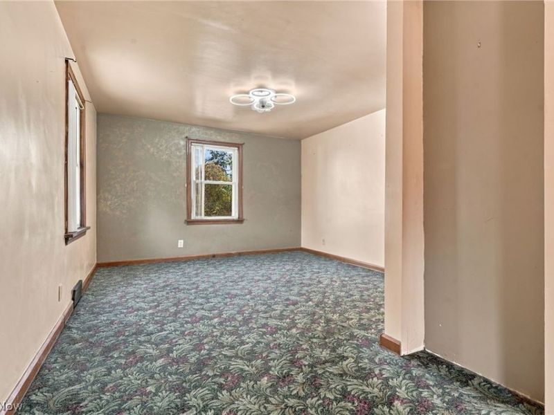 2459 Georgetown Road NE, Canton, OH 44704 Photo 13