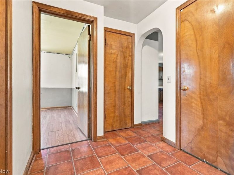 2459 Georgetown Road NE, Canton, OH 44704 Photo 17
