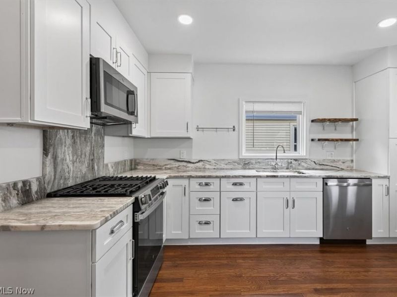 3596 W 155th Street, Cleveland, OH 44111 Photo 14