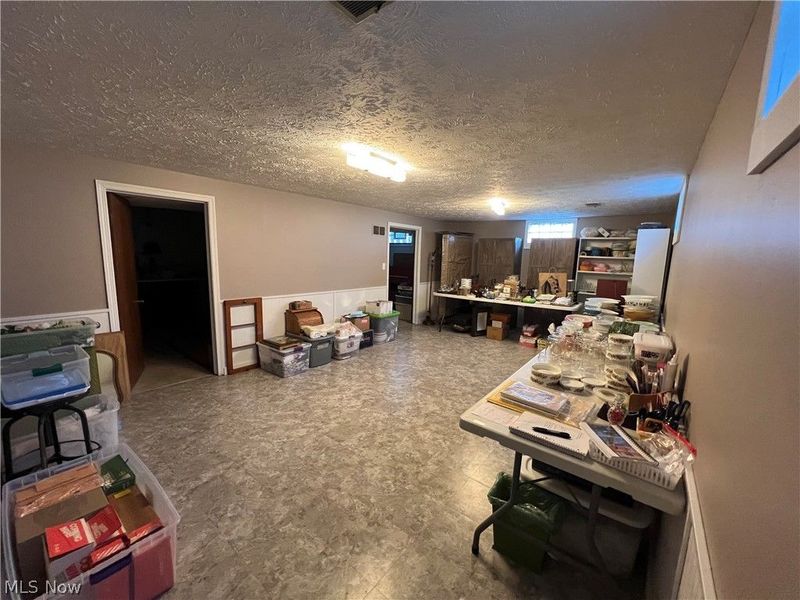 625 Garland Drive, Youngstown, OH 44446 Photo 27