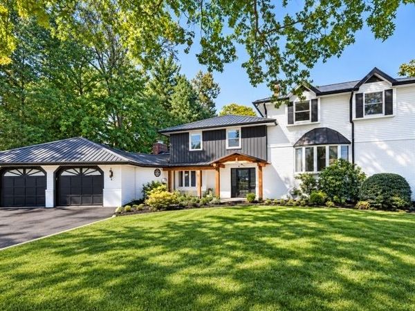 3 Martin Pl, Fairfield, NJ 07004