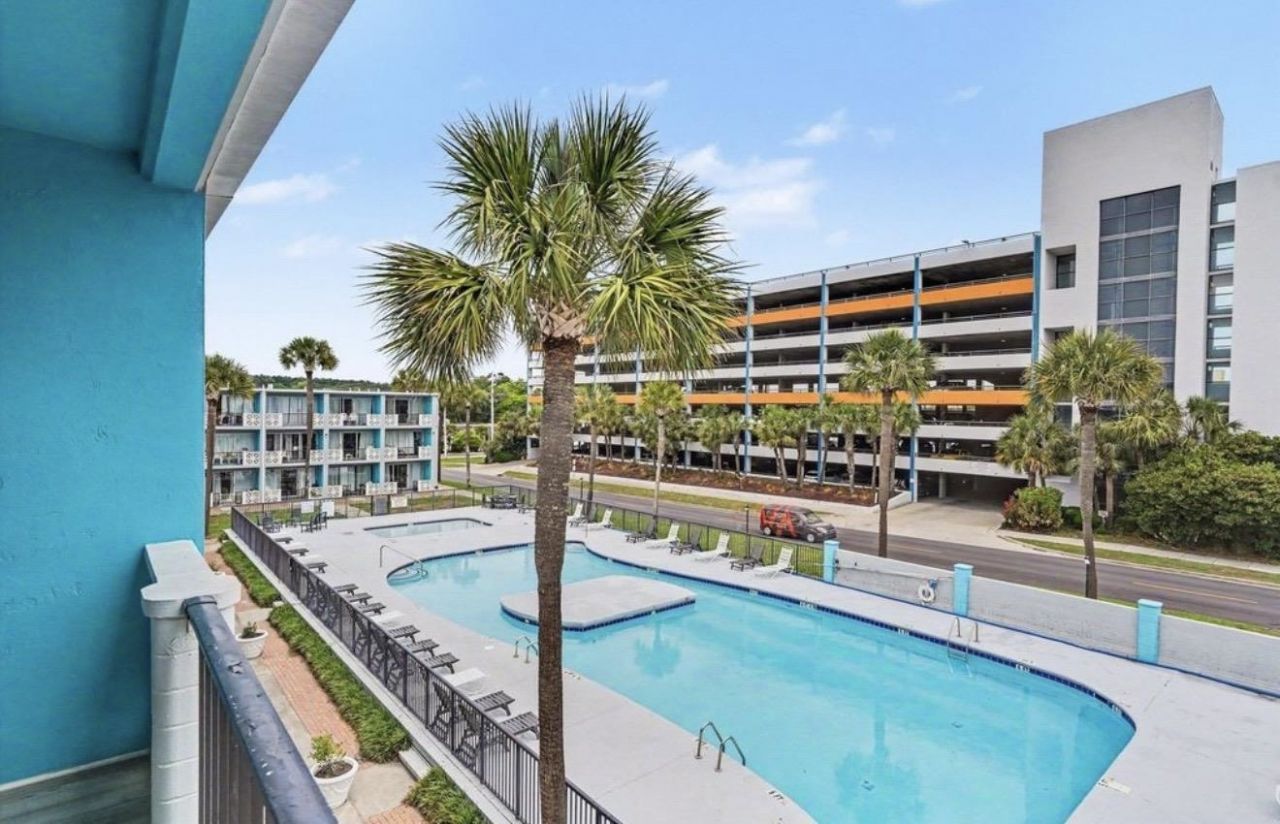 1600 S Ocean Blvd.  Photo 8