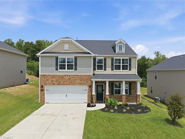 6882 Bellawood Drive , Trinity, NC 27370