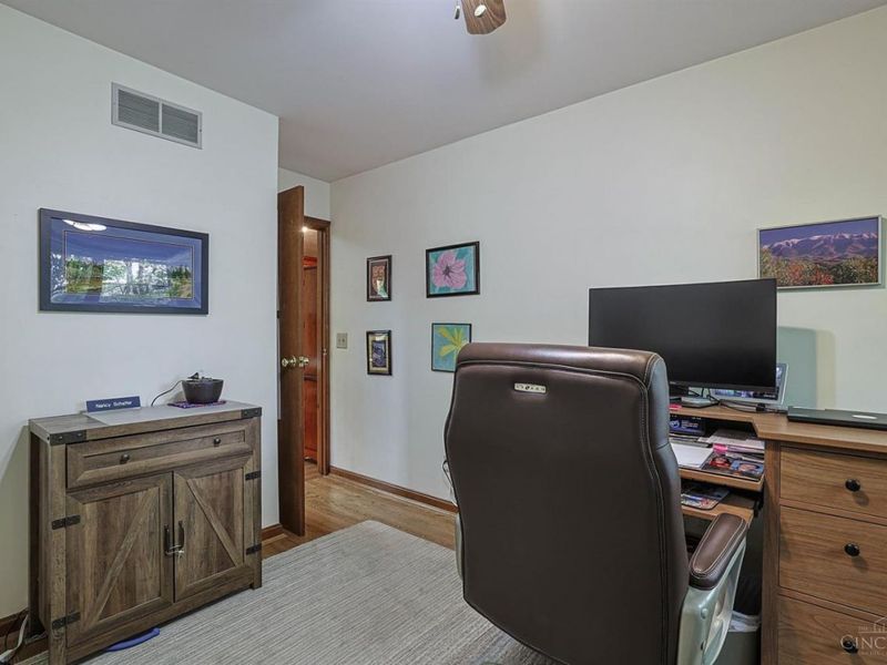 7577 Whitehall Circle W, West Chester, OH 45069 Photo 66