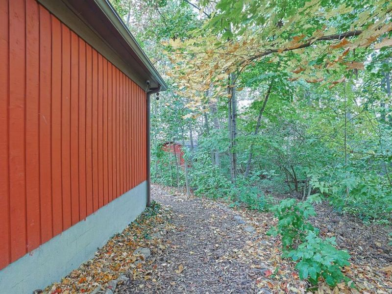 7577 Whitehall Circle W, West Chester, OH 45069 Photo 86