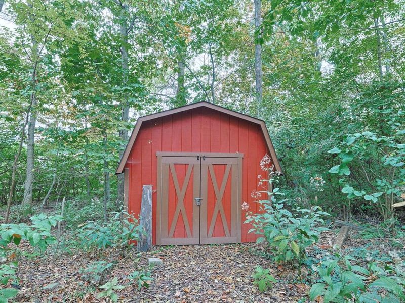 7577 Whitehall Circle W, West Chester, OH 45069 Photo 87