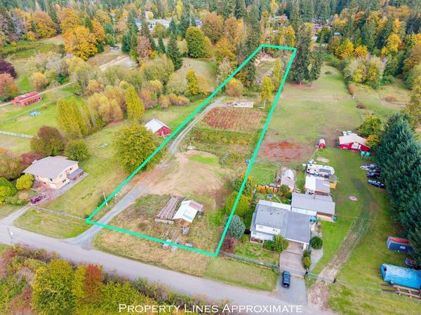 6211 Ferguson Rd , Port Alberni, BC V9Y 8L4