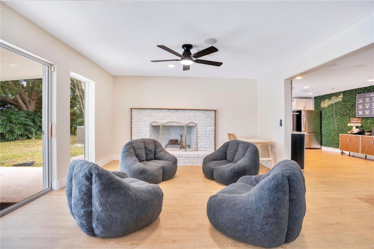 411 Rock Lake Drive , Orlando, FL 32805 Photo