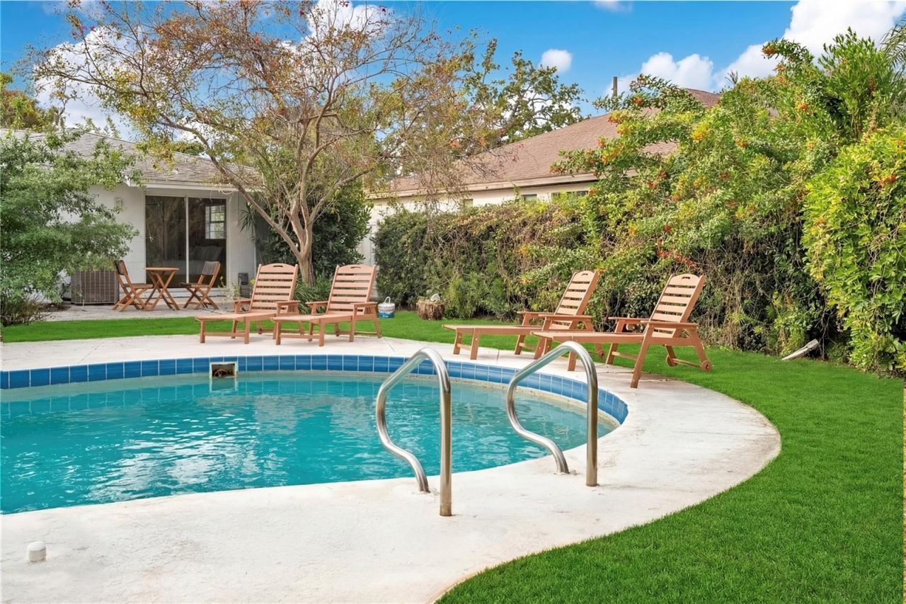 411 Rock Lake Drive , Orlando, FL 32805 Photo