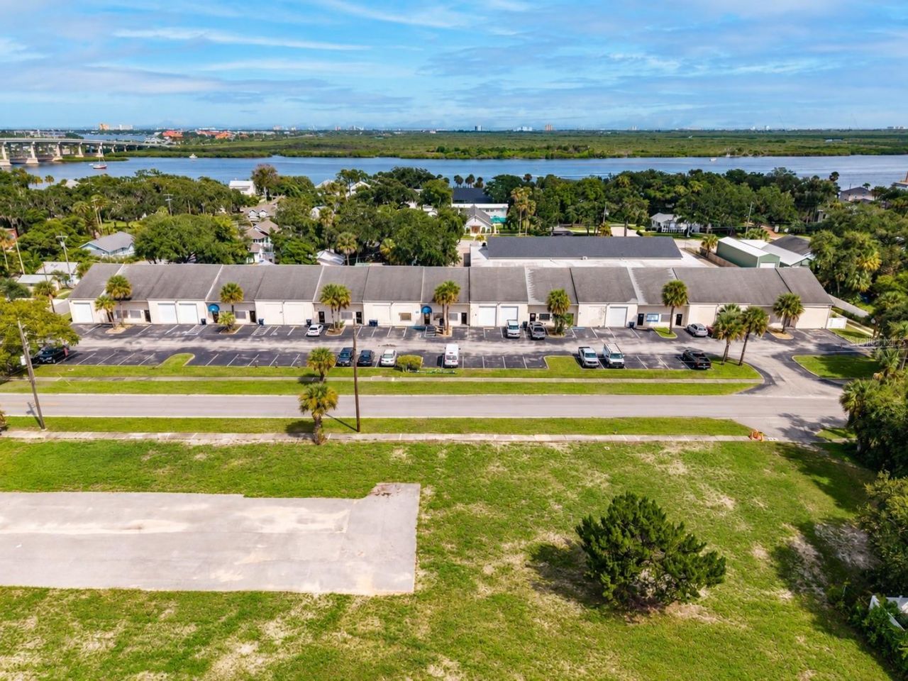 720 Magnolia Street, New Smyrna Beach, FL 32168 Photo