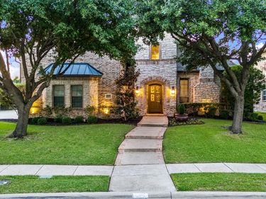 10237 Woodbury Drive, Frisco, TX 75033