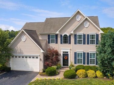2526 CODORUS LANE, SPRING GROVE, PA 17362