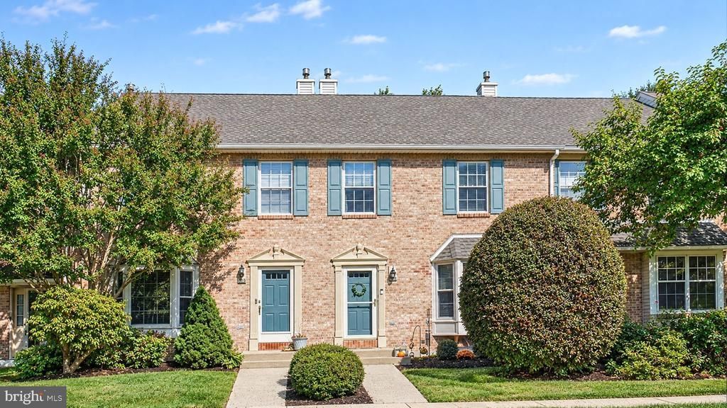 210 CHERRYWOOD COURT , POTTSTOWN, PA 19464