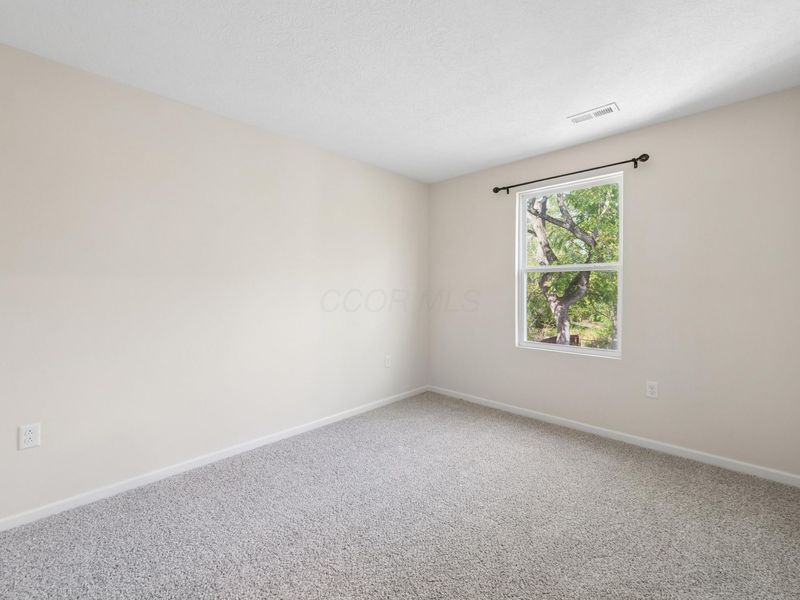 960 Louise Drive , Xenia, OH 45385 Photo 30
