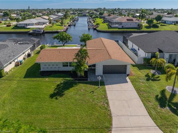 3009 SE 10th AVE, CAPE CORAL, FL 33904