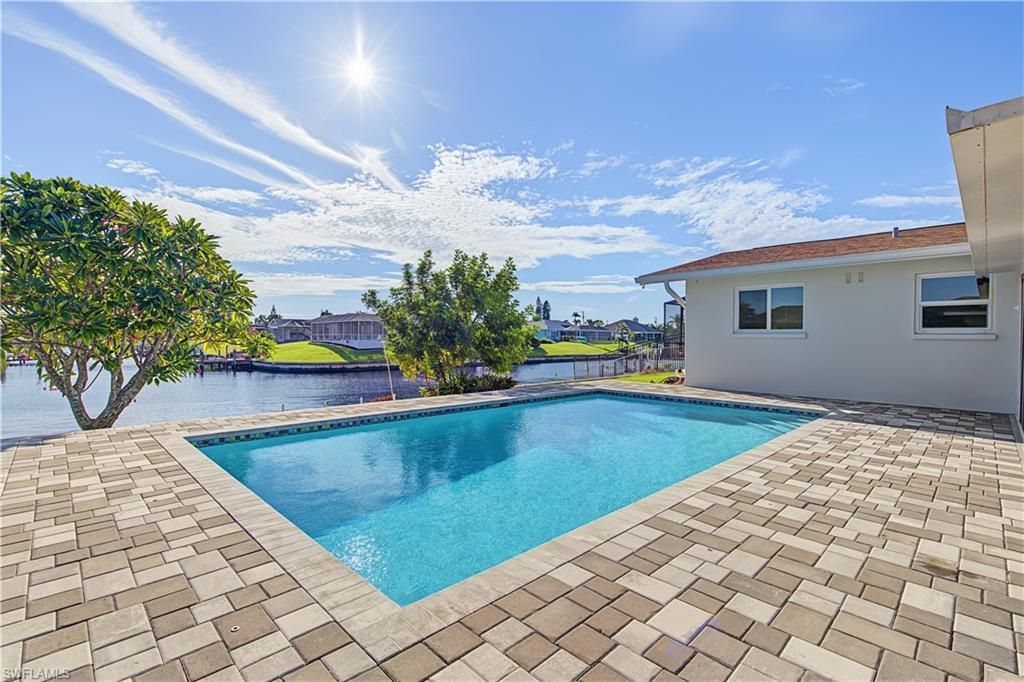 3009 SE 10th Ave, Cape Coral, FL 33904 Photo