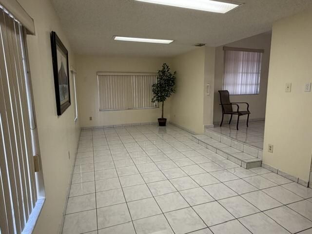 378 W 39th Place, Hialeah, FL 33012 Photo