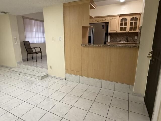 378 W 39th Place, Hialeah, FL 33012 Photo