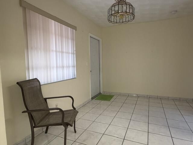 378 W 39th Place, Hialeah, FL 33012 Photo