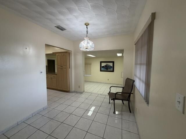378 W 39th Place, Hialeah, FL 33012 Photo