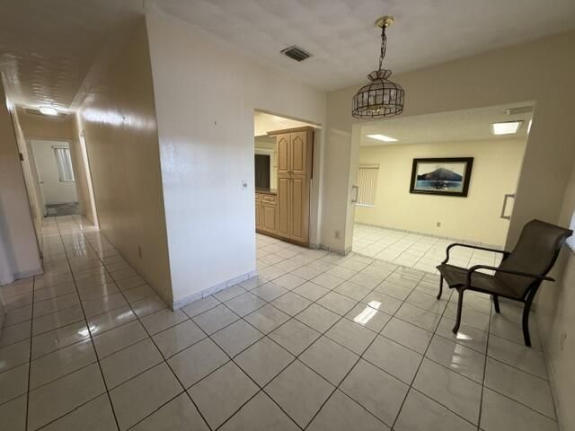 378 W 39th Place, Hialeah, FL 33012 Photo
