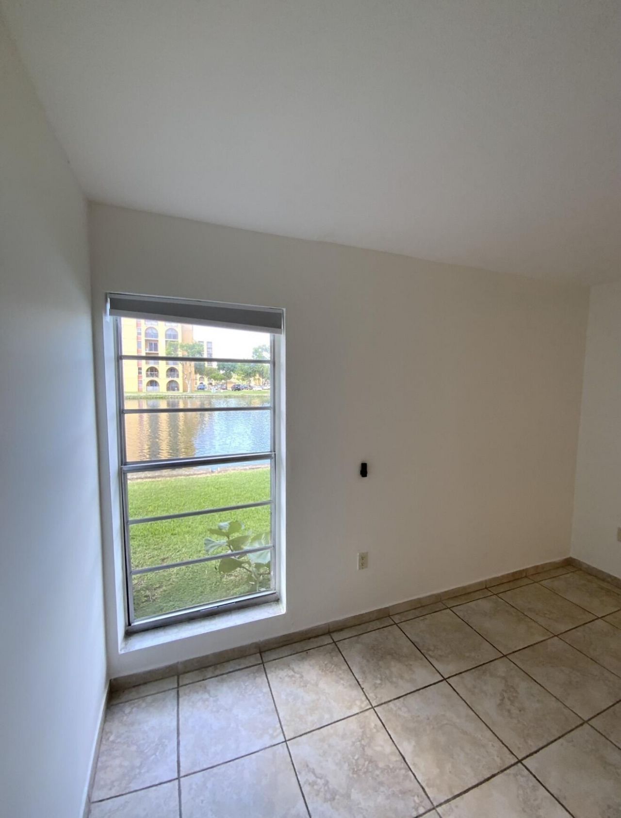 4709 NW 7th Street, Unit 109-9, Miami, FL 33126 Photo