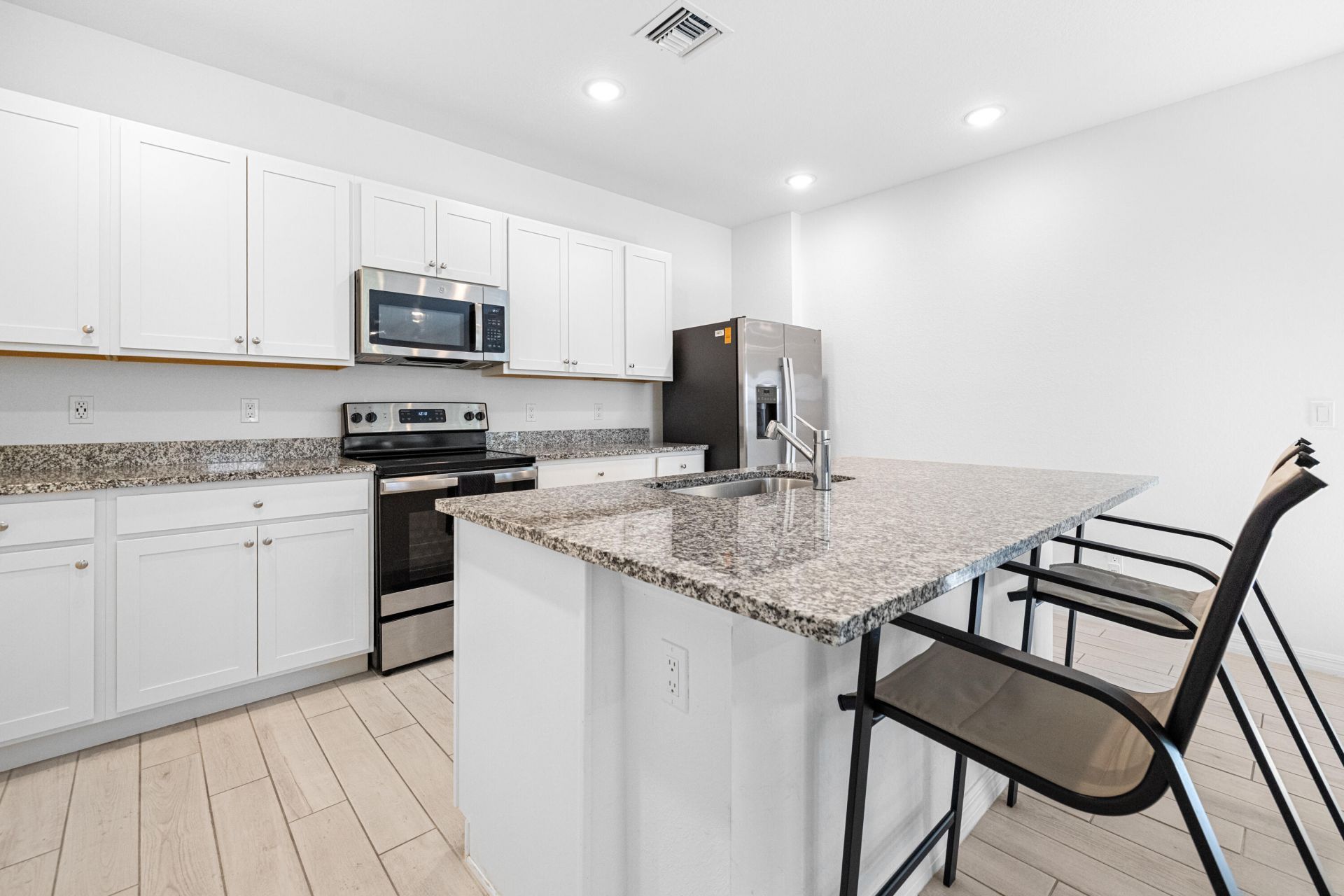 2318 SE Tavares Drive, Unit 4507, Port Saint Lucie, FL 34952 Photo