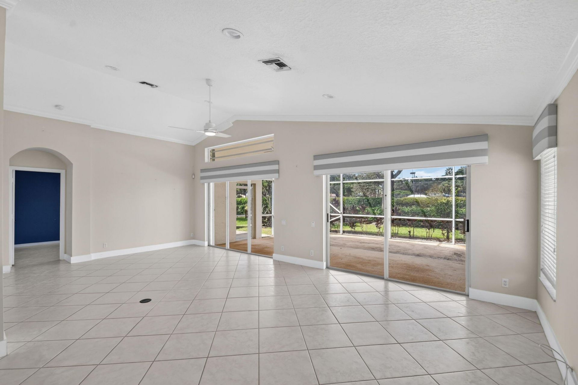 6649 Sherbrook Drive, Boynton Beach, FL 33437 Photo