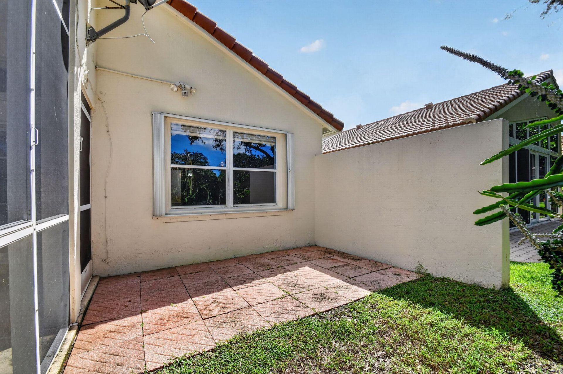 6649 Sherbrook Drive, Boynton Beach, FL 33437 Photo