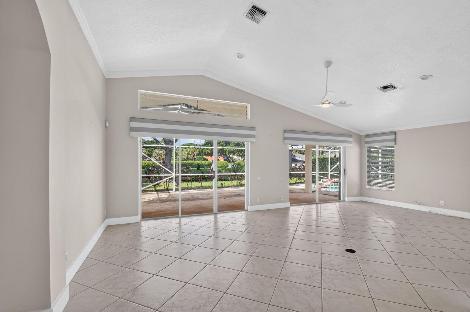 6649 Sherbrook Drive, Boynton Beach, FL 33437 Photo