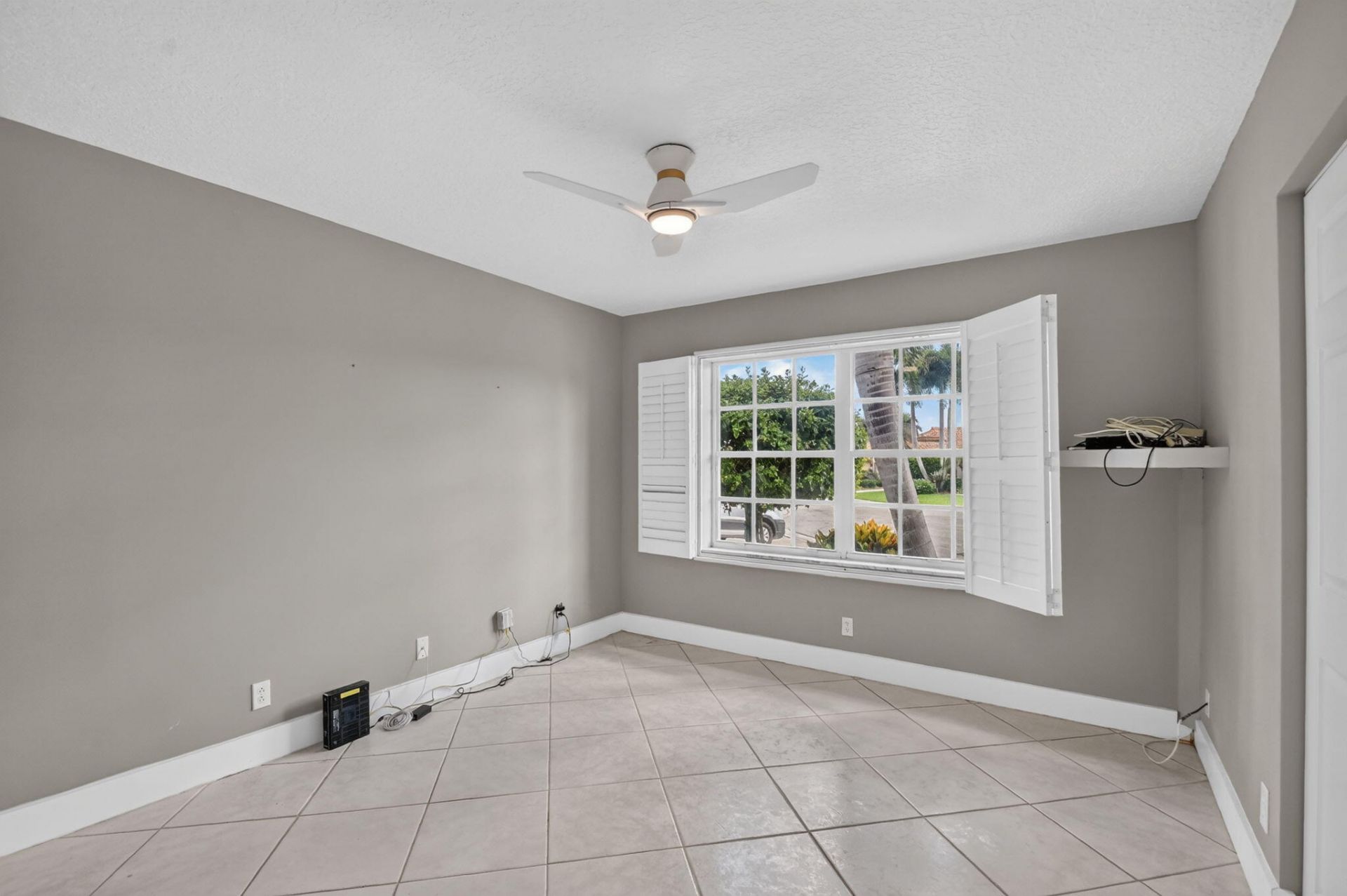 6649 Sherbrook Drive, Boynton Beach, FL 33437 Photo