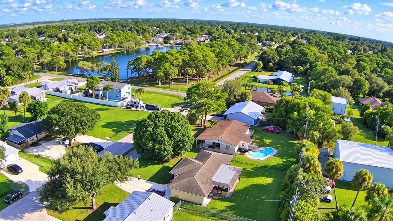 4909 Seagrape Drive, Fort Pierce, FL 34982 Photo