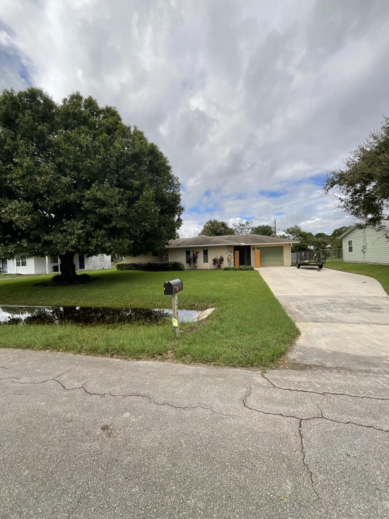 4909 Seagrape Drive, Fort Pierce, FL 34982 Photo
