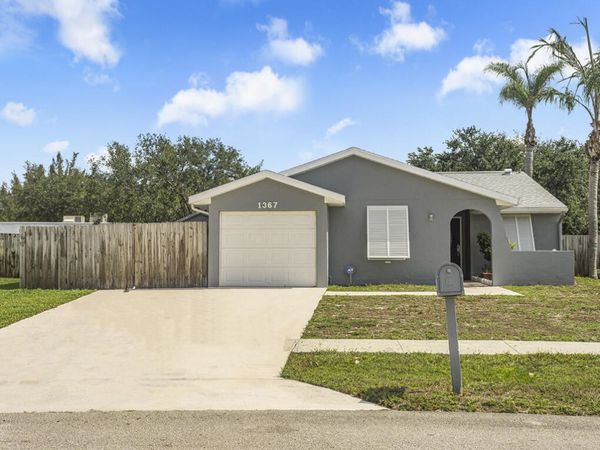 1367 ELMBANK Way, Royal Palm Beach, FL 33411