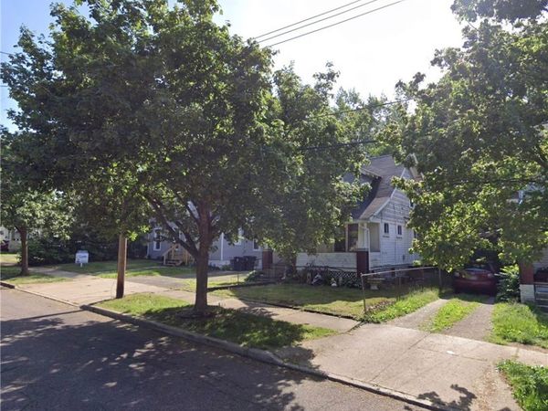 414 Bacon Avenue, Akron, OH 44320