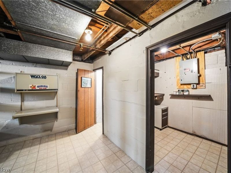 5141 W 8th Street, Brooklyn Heights, OH 44131 Photo 25